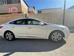 هيونداي أزيرا